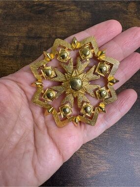 Monet Gold-Tone Starburst Brooch